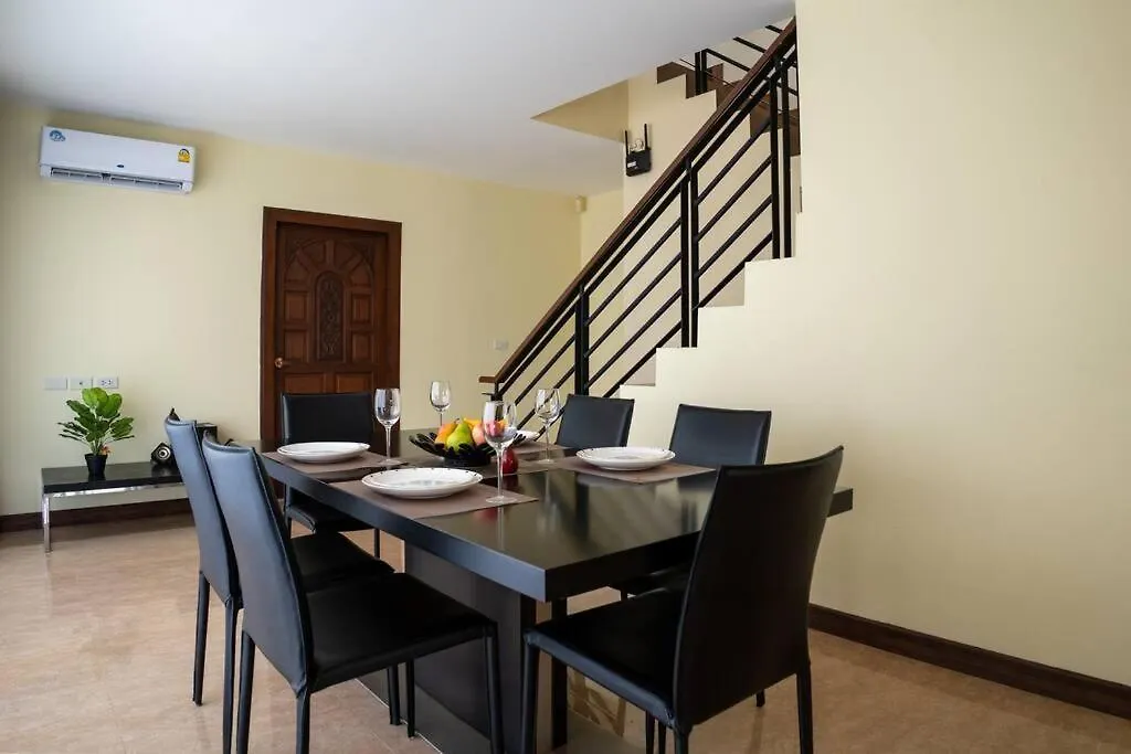 East Villa 4, Бассейн, 3 Спальни By Ibg Property Phuket